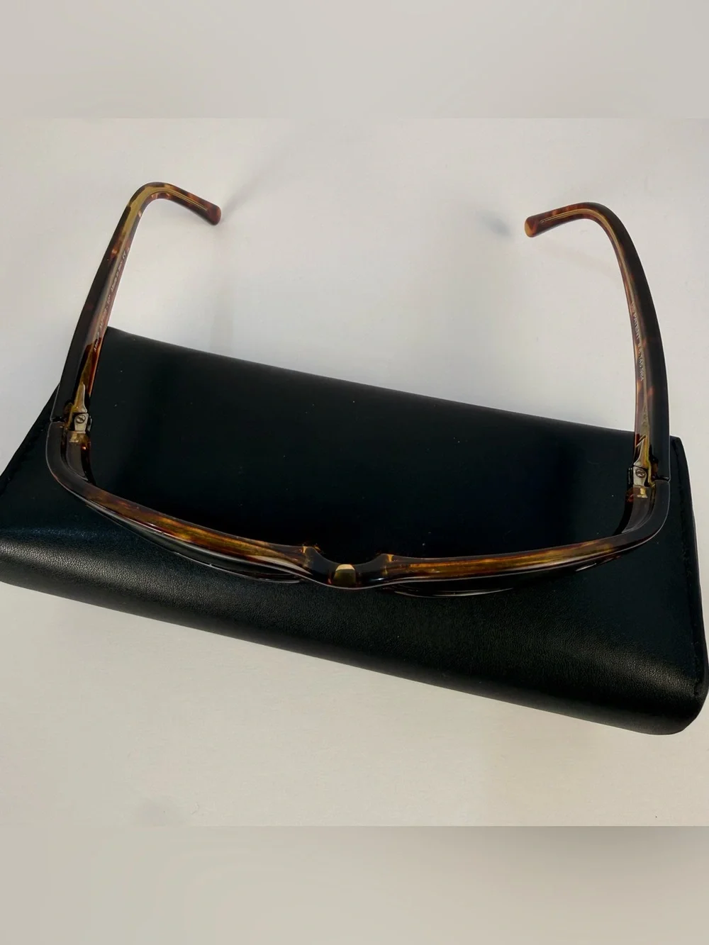 Maui Jim Malia MJ125-10 Tortoiseshell- Brown Lenses Vintage Discontinued
